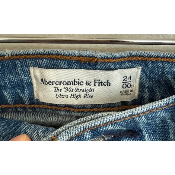 Abercrombie & Fitch Lt Wash Denim Jeans 90s Straight Ultra HighRise-24/00XS - Picture 4 of 6